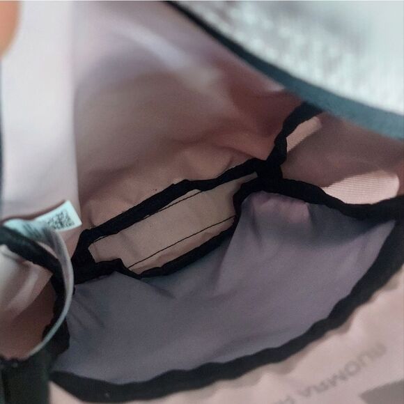 Under Armour Loudon Crossbody Bag / Dash Pink - Picture 6 of 7